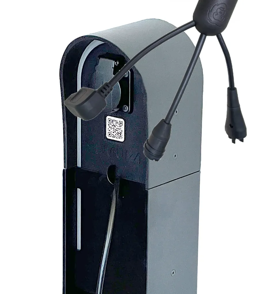 03P-Sumura Multi-Charge met 230V stopcontact & secure adaptervak - PAAL montage